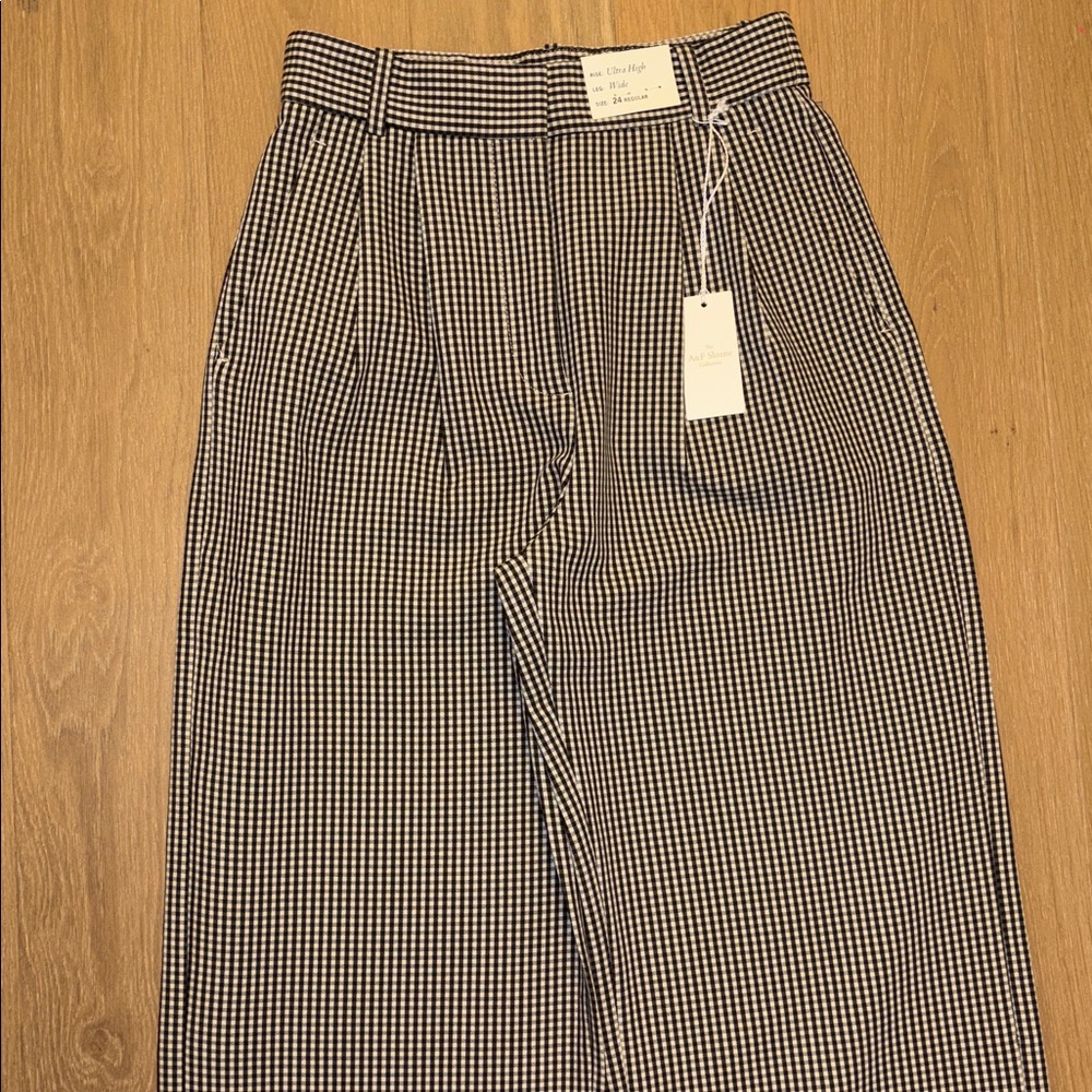 A&F Sloane Tailored Wide Leg Pant 24 - Picture 4 of 8
